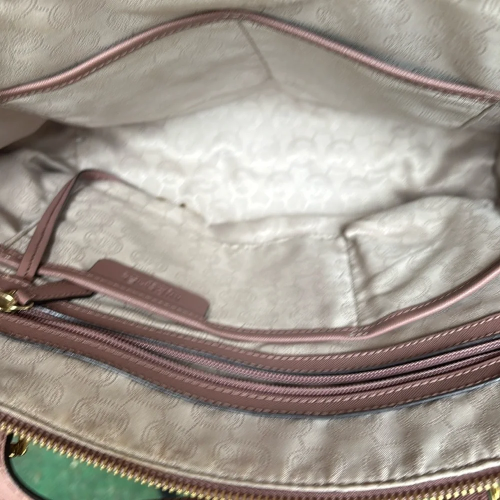 Michael Kors Mauve Saffiano Leather Zip Top Tote EUC MSRP $375 - Picture 3 of 6